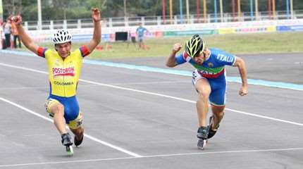 Campeonato del Mundo de Patinaje de velocidad 2015: 100m &#8211; Estan cerca de los tiempos del atletismo ?