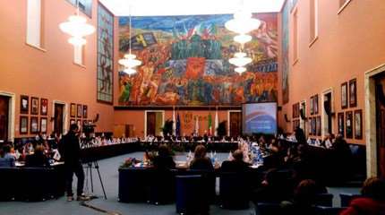 Regreso a la Asamblea General de la FIRS 2013
