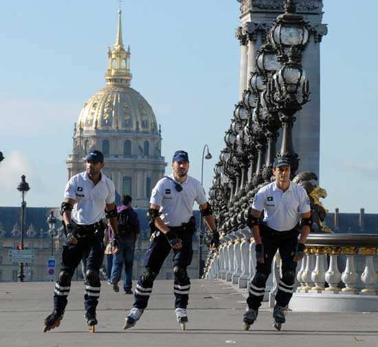 La brigada de policia a patines de París desaparecio
